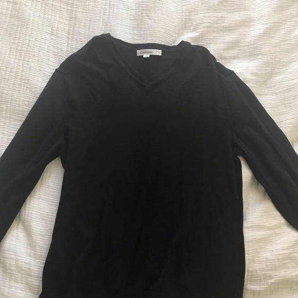 Black Calvin Klein sweater - Picture 4 of 4